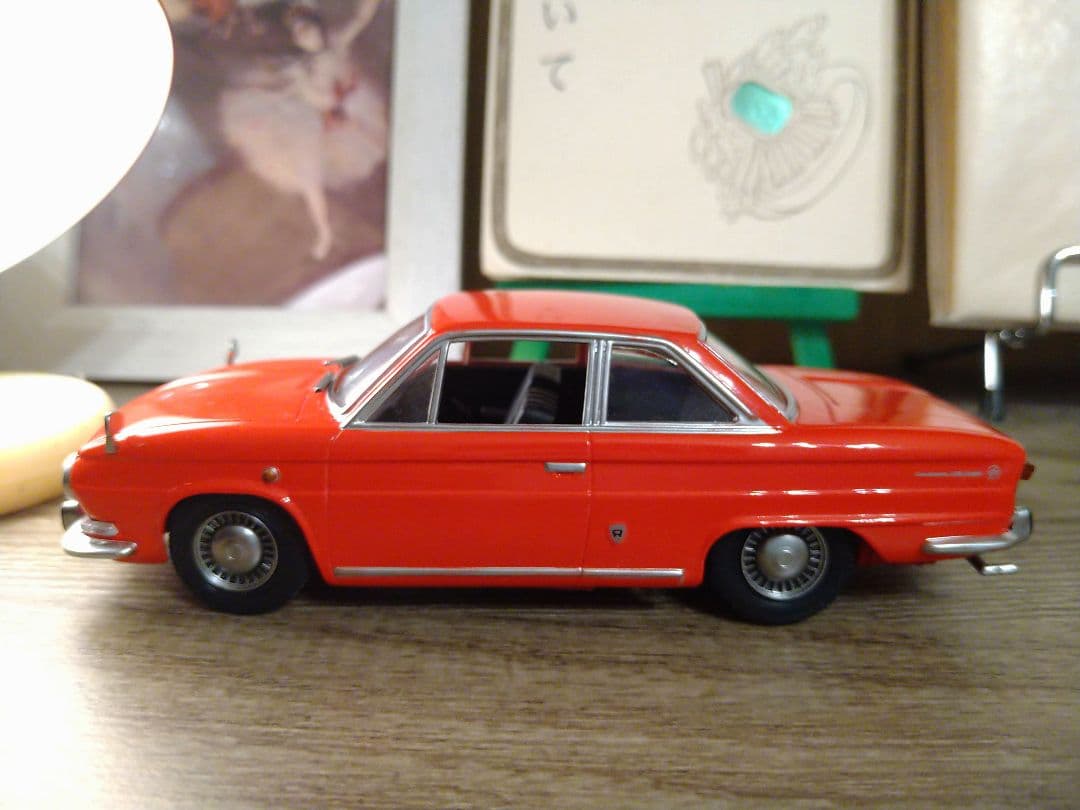 アリイ 日野コンテッサ プラモデル 完成品