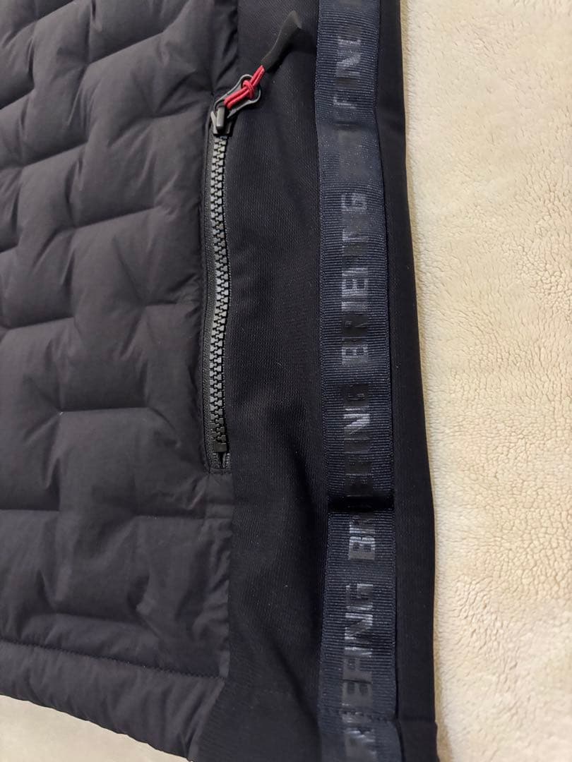 ブリーフィングゴルフ　ハイブリッドダウンベスト