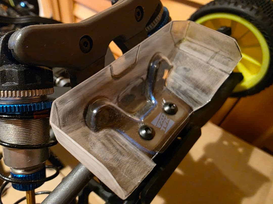 アソシ B6.4 メカ、オプション付き 低走行