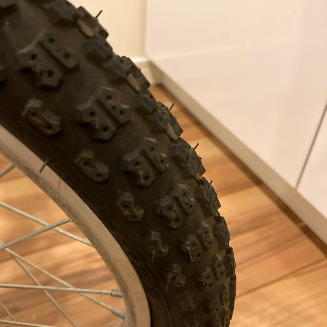 【美品、直接受け渡し】KhodaaBloom 16インチ ホワイト+補助輪