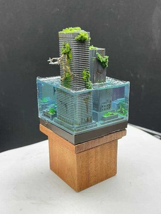 水没した都市　レジンジオラマ