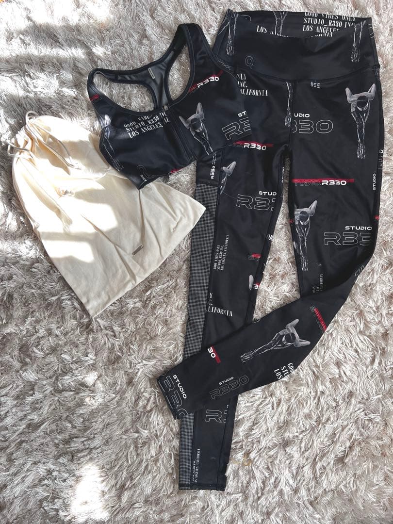 studior330 ローラプロデュース　トレーニングウェア上下★おまけつき
