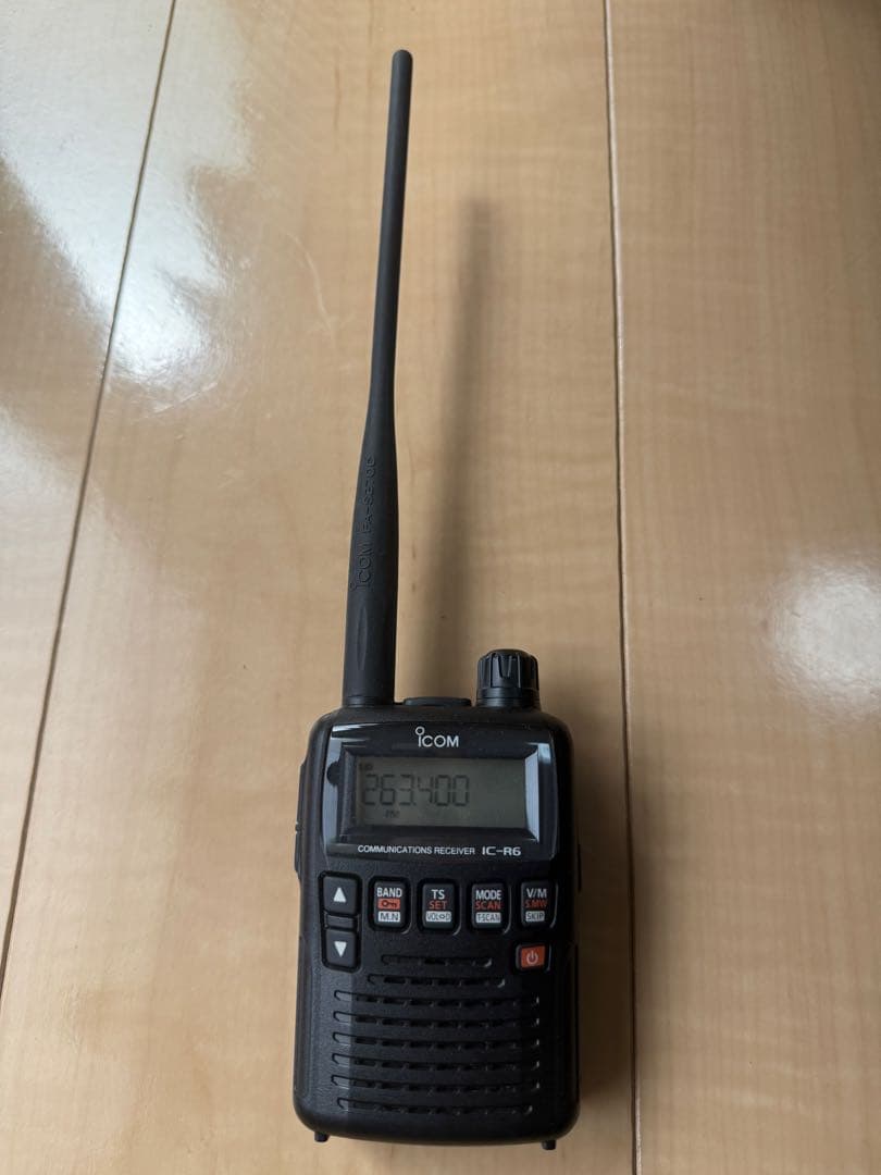 アイコム ICOM IC-R6 航空無線 受信機 2023年購入 美品