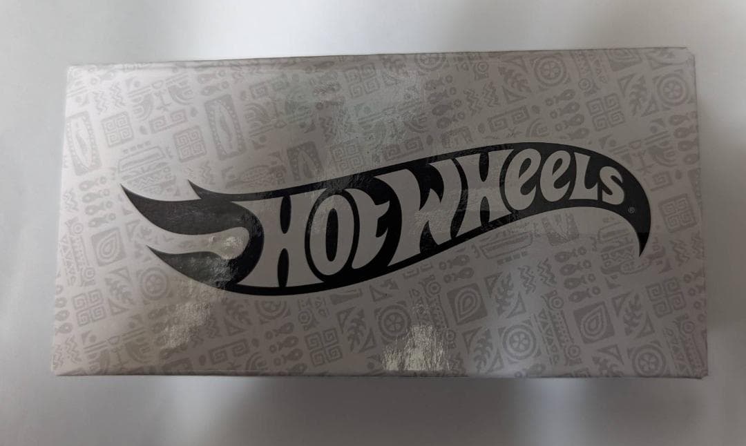 新品Hotwheels RLC ‘70s Dodge Tradesman Van