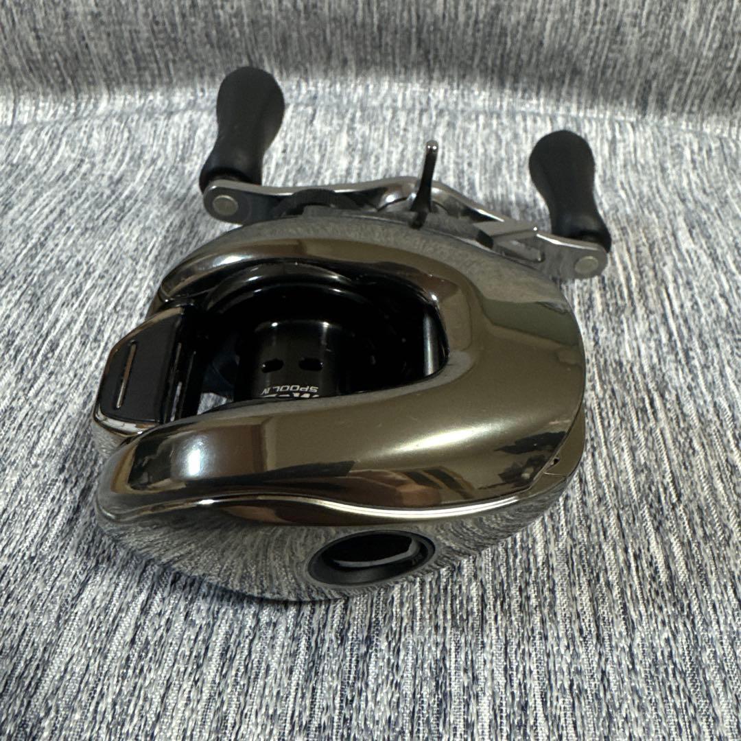 美品　シマノ　２５アンタレス　101HG