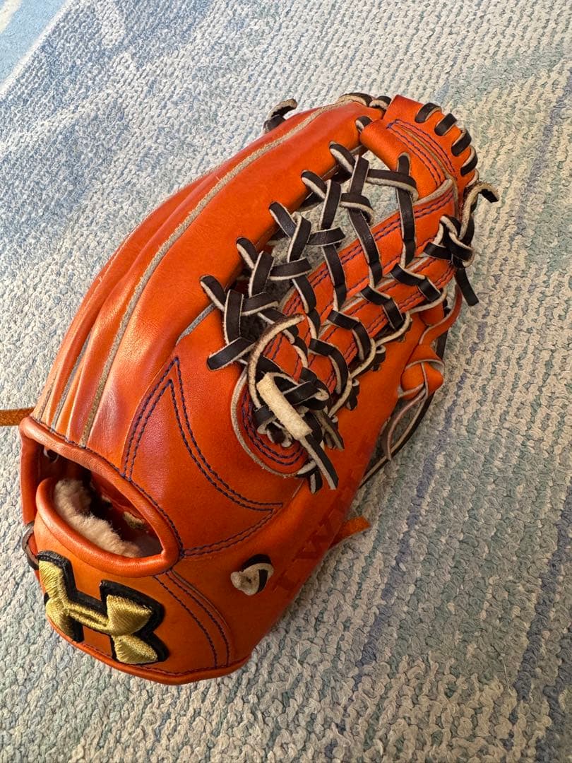アンダーアーマー 硬式グローブ オレンジ　松田モデル