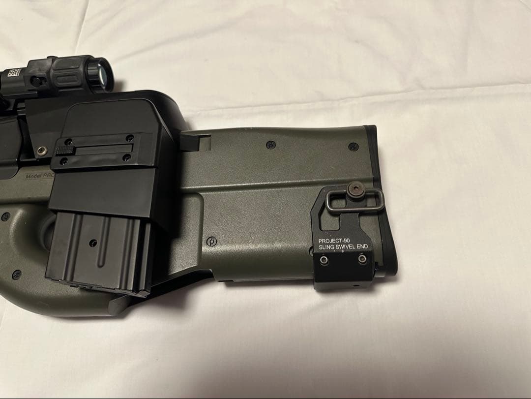 ケ*シ様 【カスタム済】東京マルイ P90 電動ガン エアガン 攻殻機動隊風