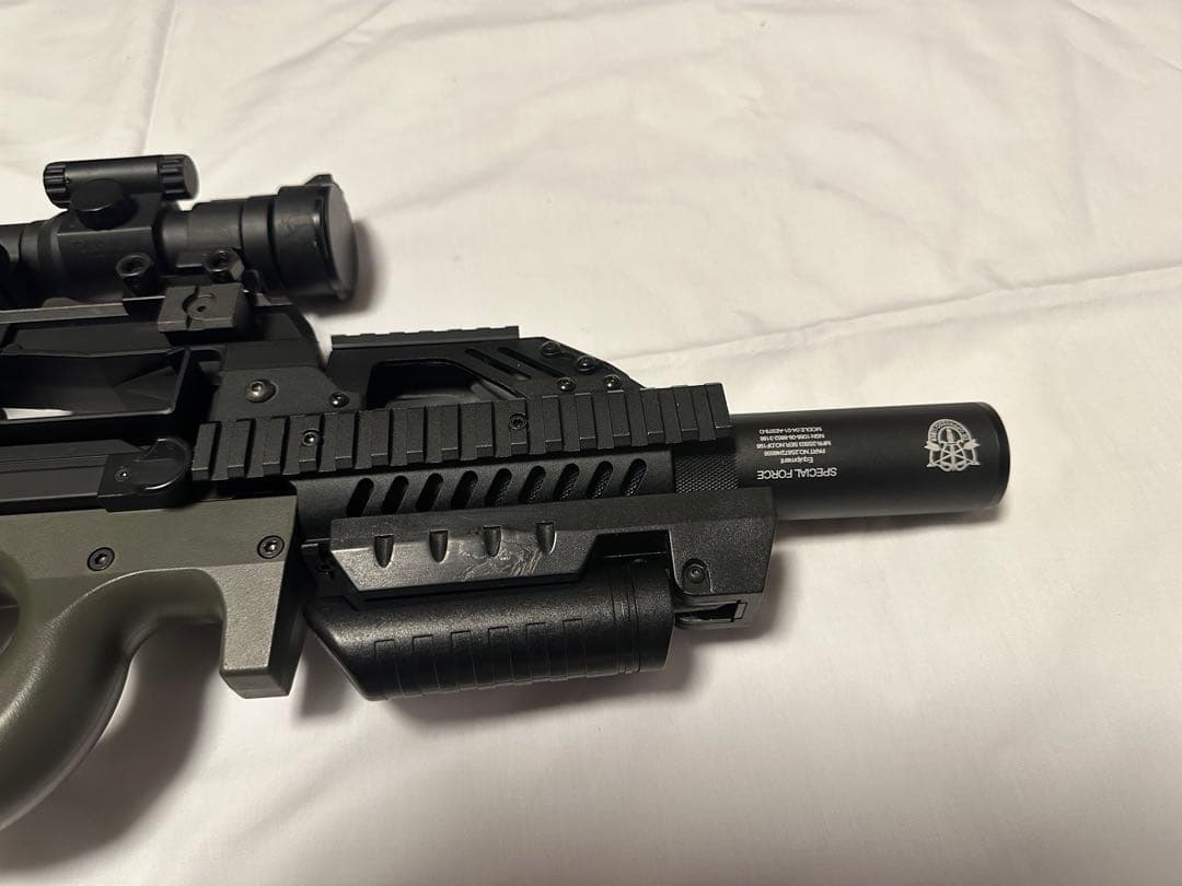 ケ*シ様 【カスタム済】東京マルイ P90 電動ガン エアガン 攻殻機動隊風