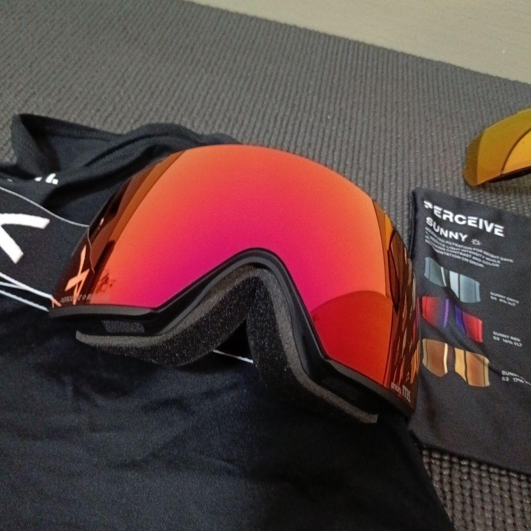 未使用品　anonゴーグル　M５　メンズ大人用ボーナスレンズとフェイスマスク付き