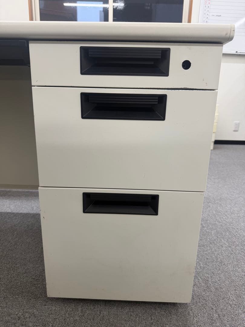 オフィス片袖デスク 1200x700x700 ②