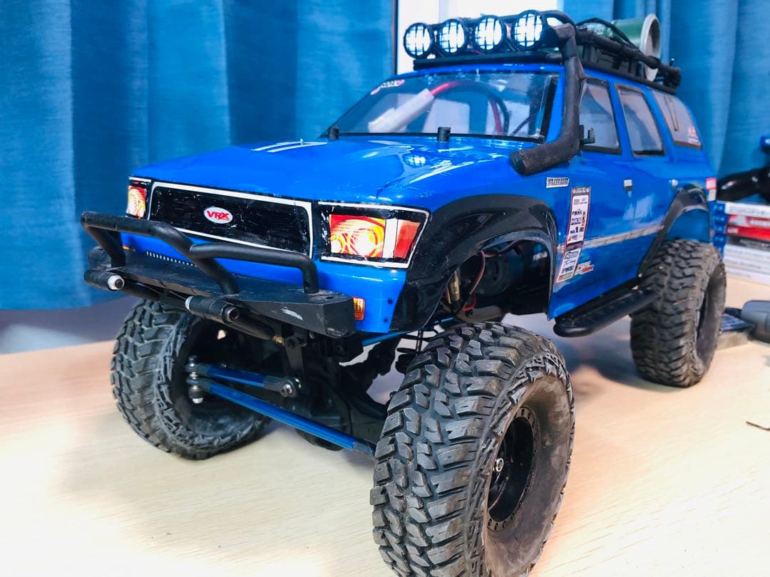 ラジコン　クローラー　　オフロードRCカー 青 17番 DUMBO RCリモコン