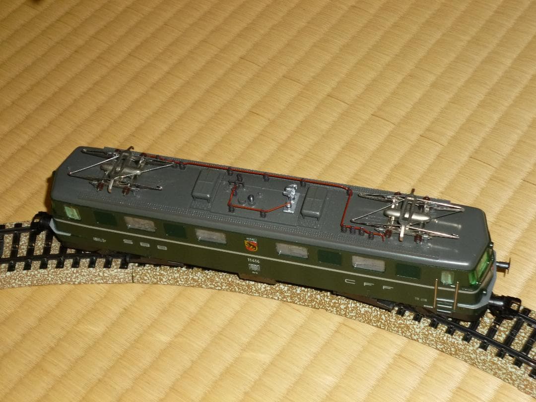 メルクリンHOゲージのアナログ電気機関車(型番3338)