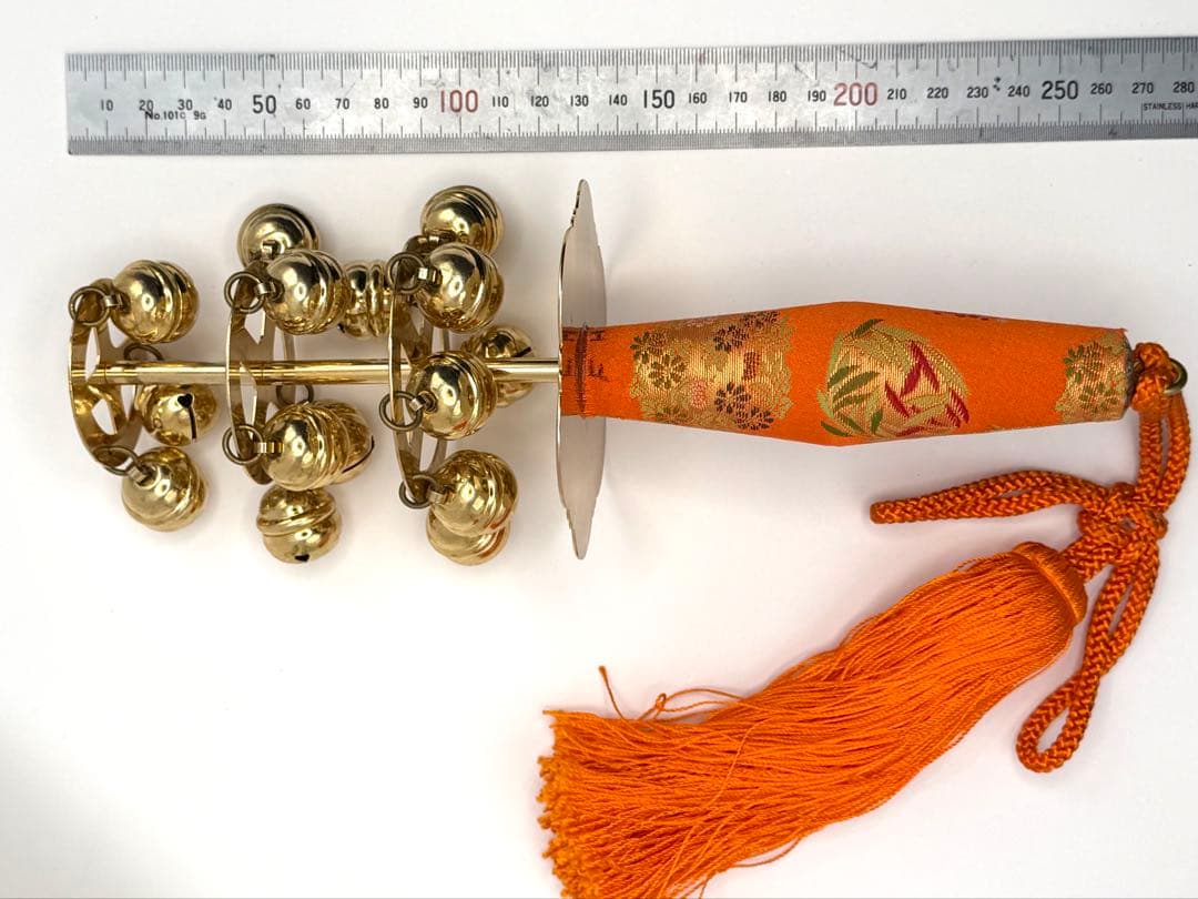 日本舞踊用鈴 花柄持ち手 巫女鈴　三番叟鈴　神楽　神楽鈴　日本舞踊　巫女　神社