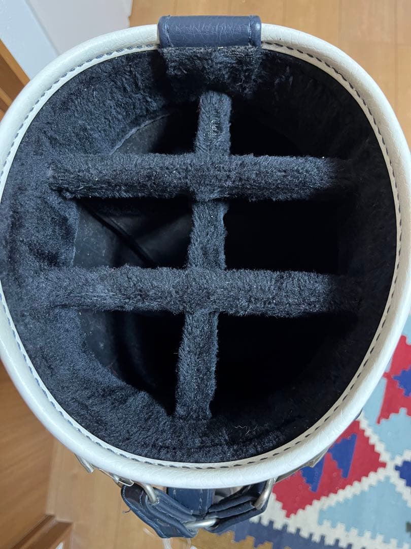 パーリーゲイツキャディバッグ　アイアンカバー付き