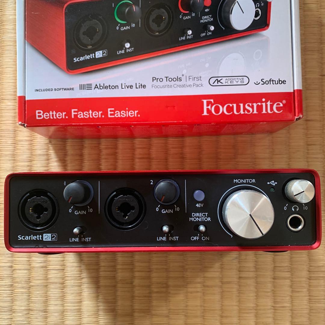 scarlett 2i2 フォーカスライト　オーディオインターフェース