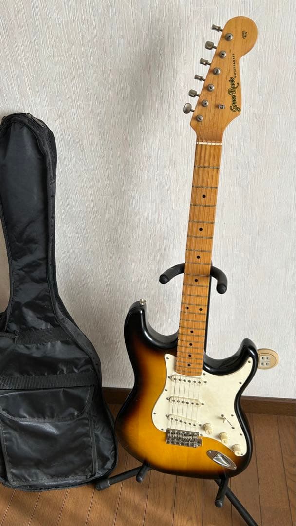grass rootsストラトキャスター サンバースト ギターケース付き