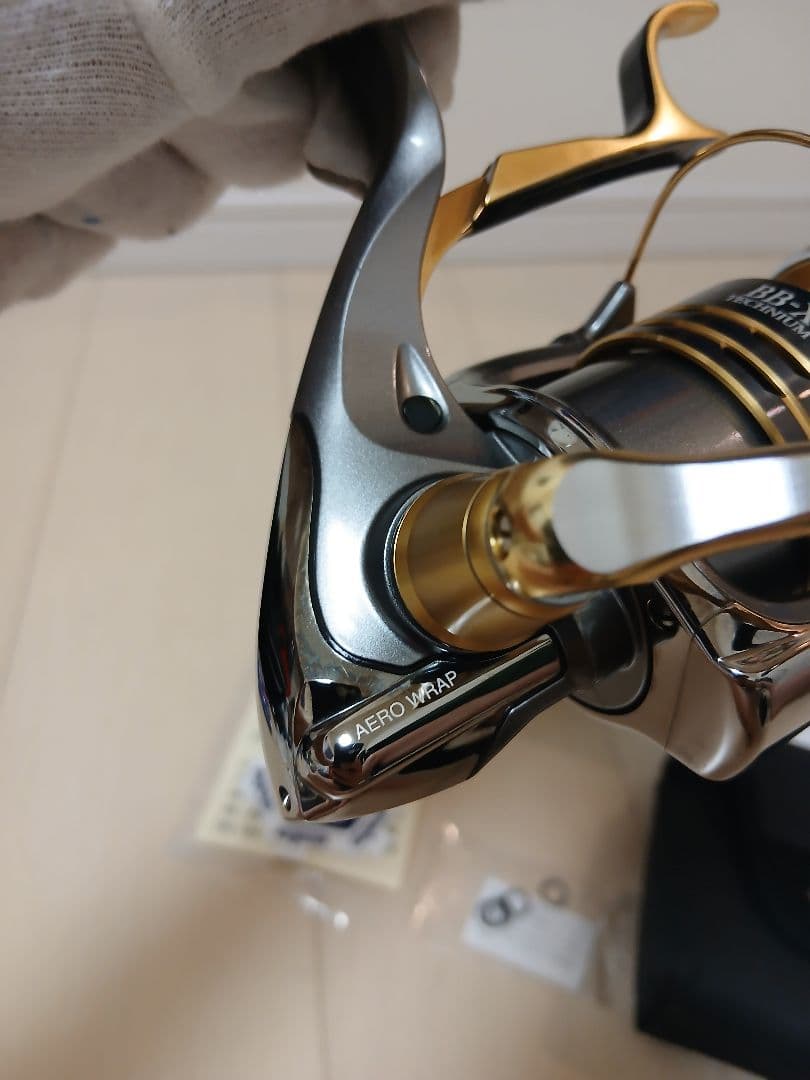 ☆セール☆ [極美品] シマノ　BB-X テクニウム Mg 2500DXG