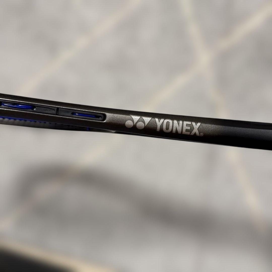 ヨネックスソフトテニスラケット　ボルトレイジ8S