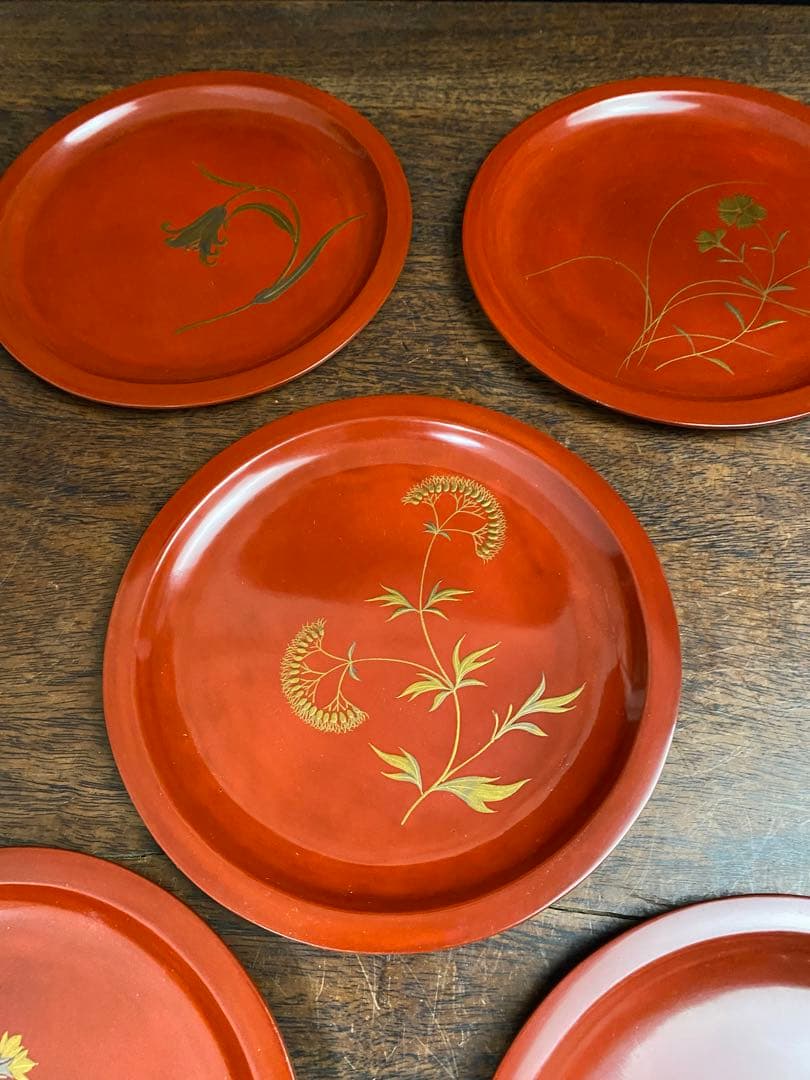 赤い漆器 菓子器5枚セット 木箱付き　美術品　骨董品　工芸品　菓子器