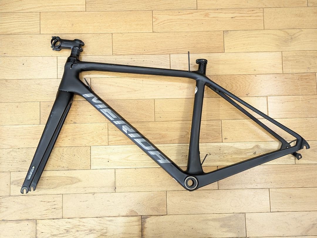 メリダ／スクラトゥーラ4000