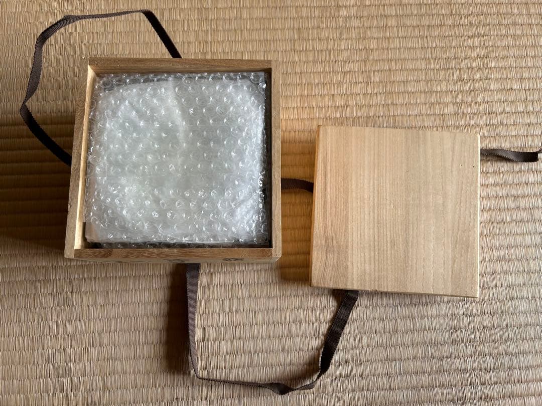 兼田佳炎　萩茶盌