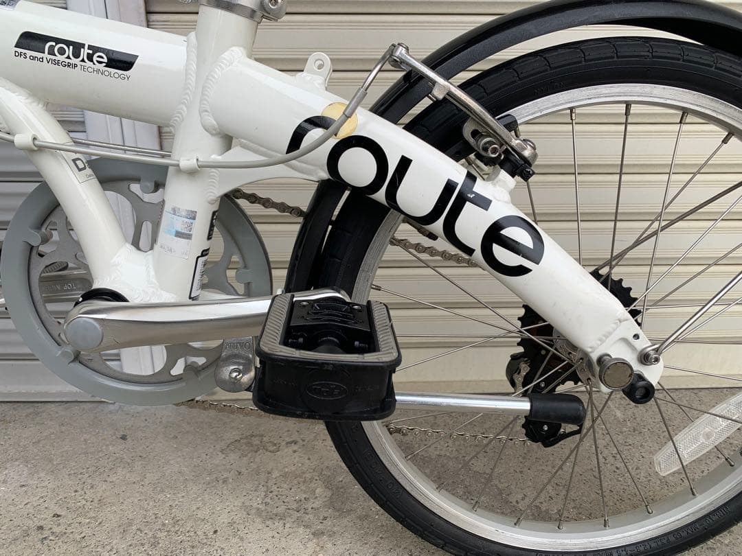 送料無料DAHON 折り畳み自転車route SHIMANO 7速 20インチ