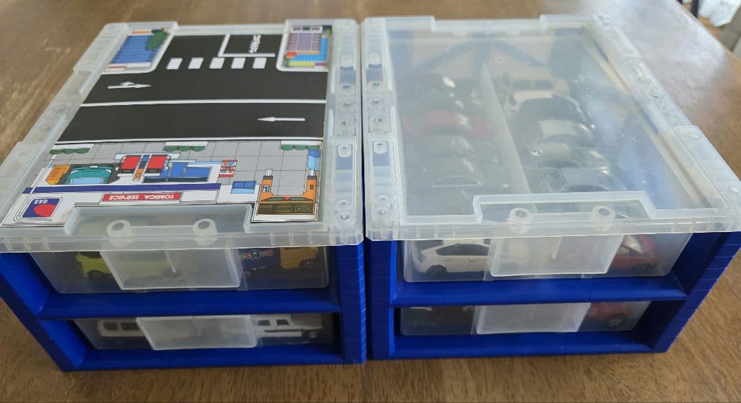 トミカまとめ売り　75台＋パーキングケース2ケース