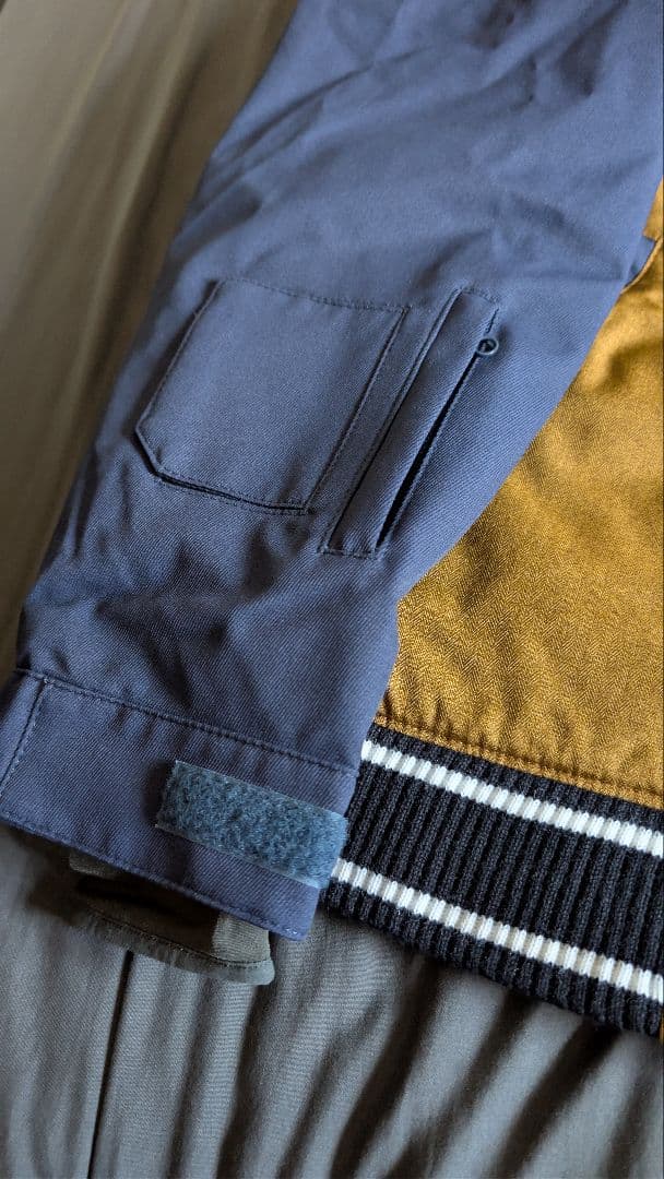 スキースノボウェア上下セット ESTIVO(Mサイズ)