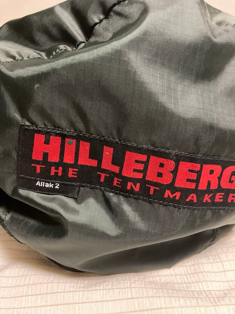 d*6様 新品未使用　ヒルバーグアラック2テントグリーン純正フットプリント付き