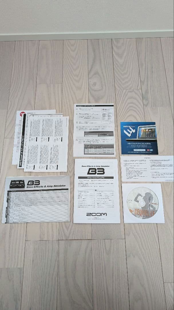 美品！　ZOOM　B3　マルチエフェクター　ベース用　付属品完備