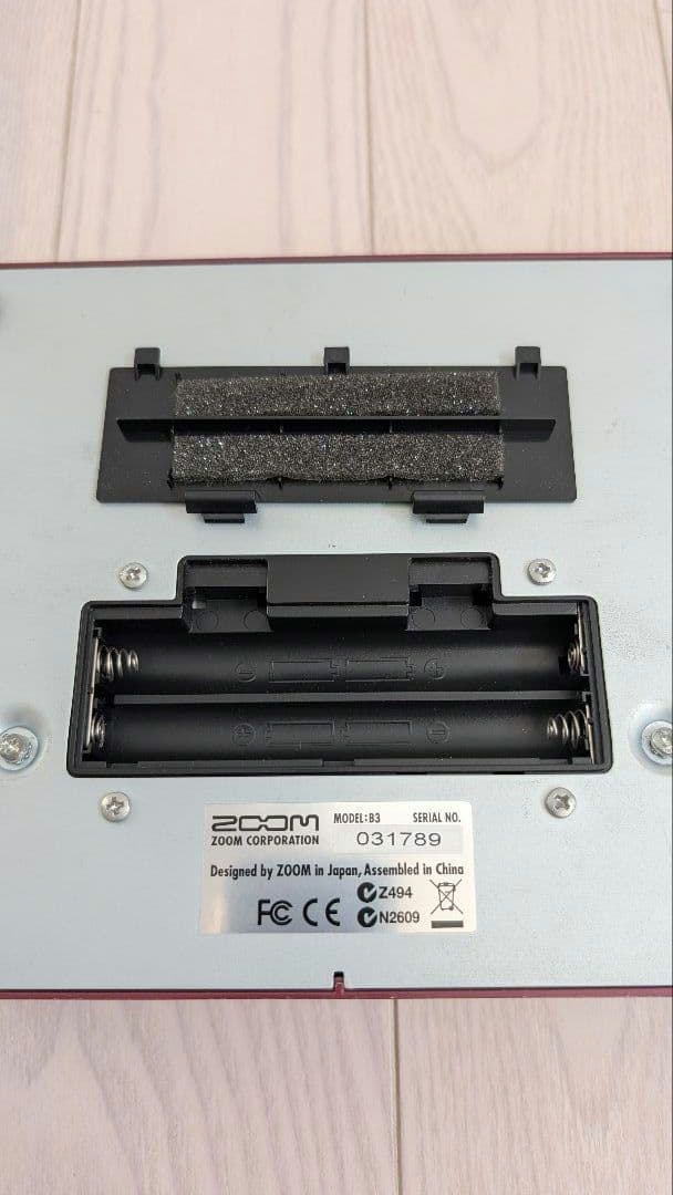 美品！　ZOOM　B3　マルチエフェクター　ベース用　付属品完備