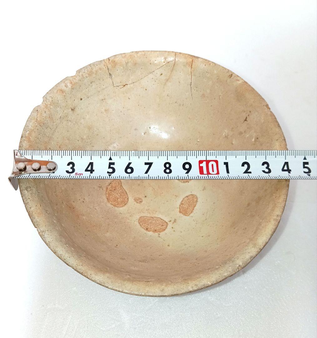 高麗 無地掃目茶碗 李王朝初期 　約450年前頃 西暦1574年頃　韓国工芸