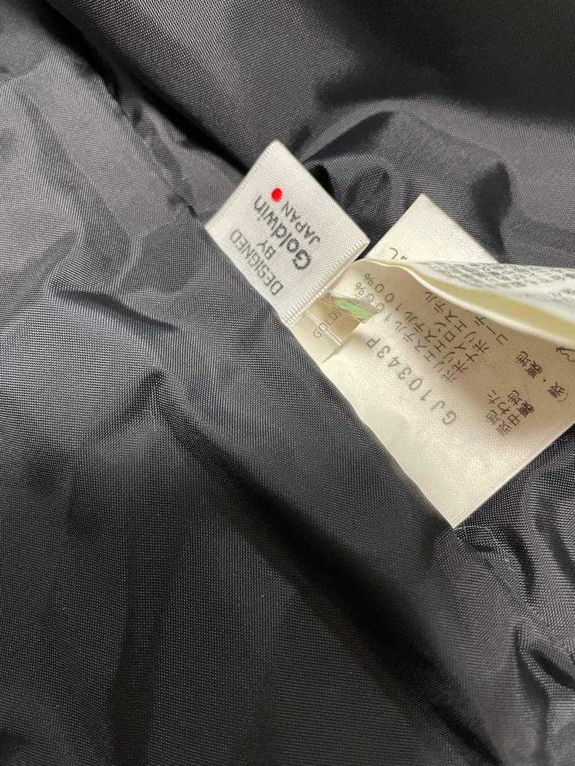 【超美品】お値下げ！早め用意！Goldwin160サイズスキーウェア