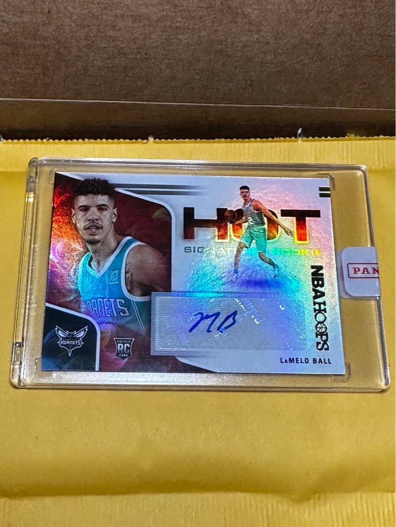 NBAカード　ラメロ・ボール　サイン