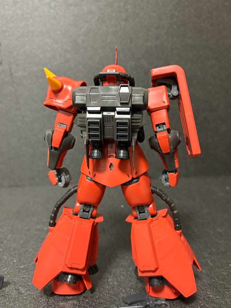MG 1/100 ジョニーライデン専用ザク Ver.2.0