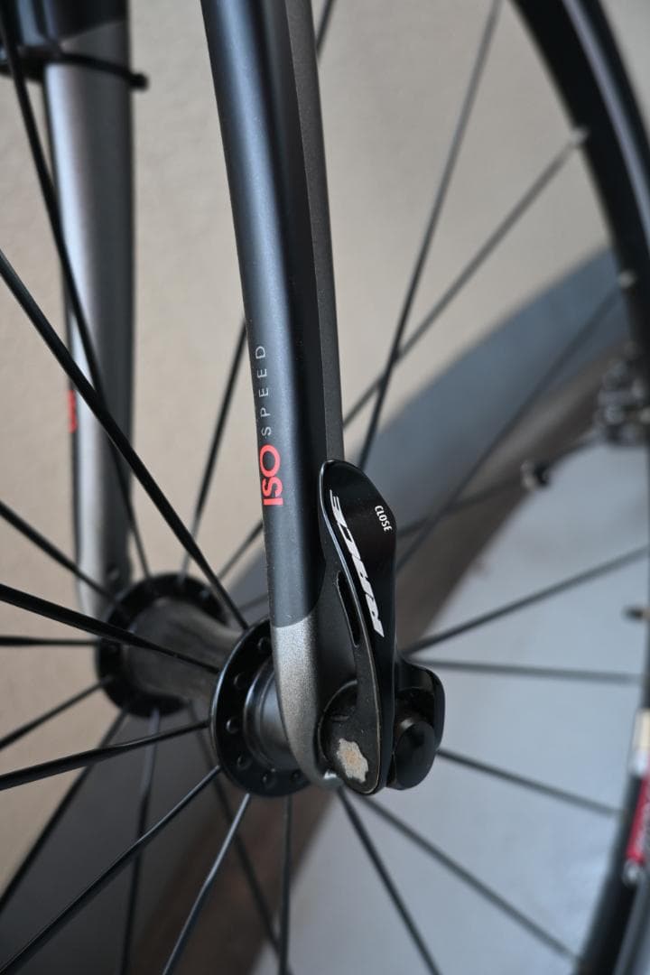 TREK DOMANE 4.3 フルカーボン　ロードバイク