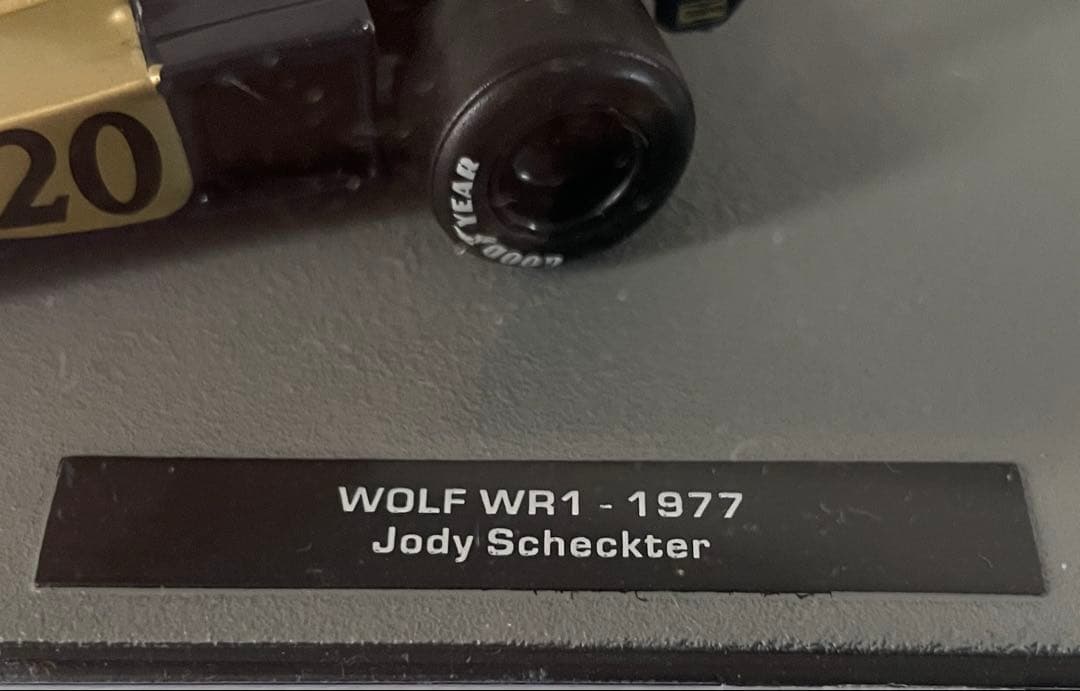 再再値下げ！WOLF WR1 1977 Jody Scheckter ミニカー