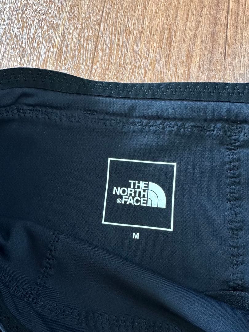 美品！ザノースフェイス　ホワイトライトタイツ　撥水　防風　保温　ランニング　M