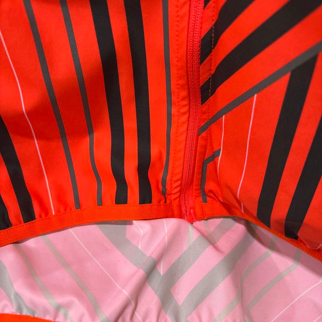 アスレタストレッチパーカー新品