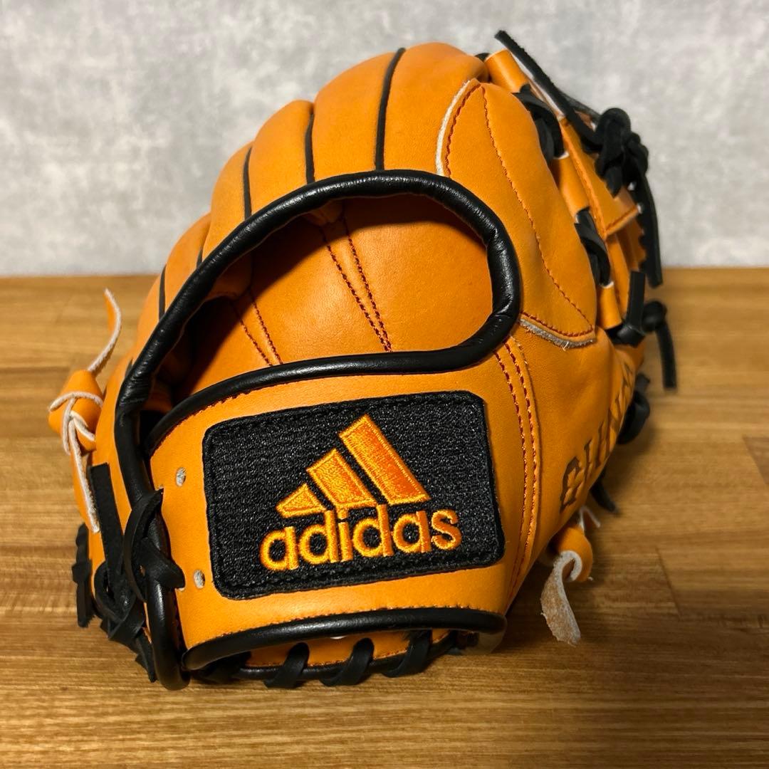 adidas GIANTS 軟式グローブ　内野手用