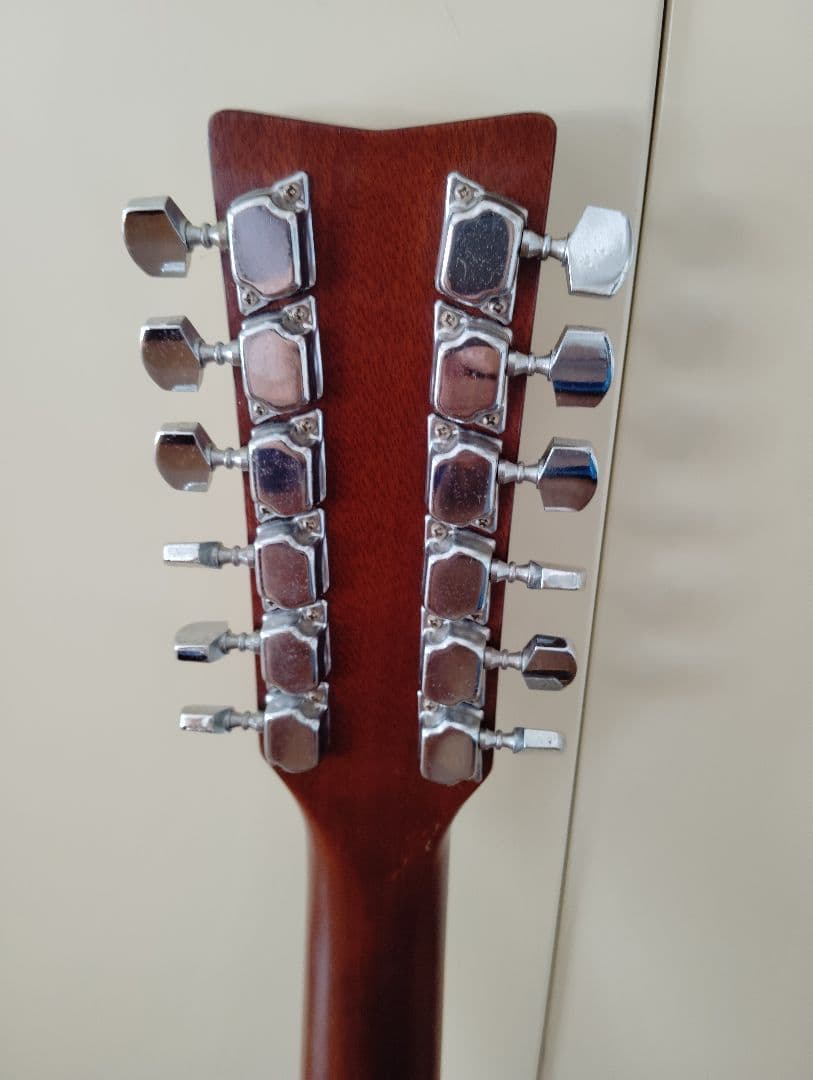 Yamaha 12弦アコースティックギター ハードケース付き