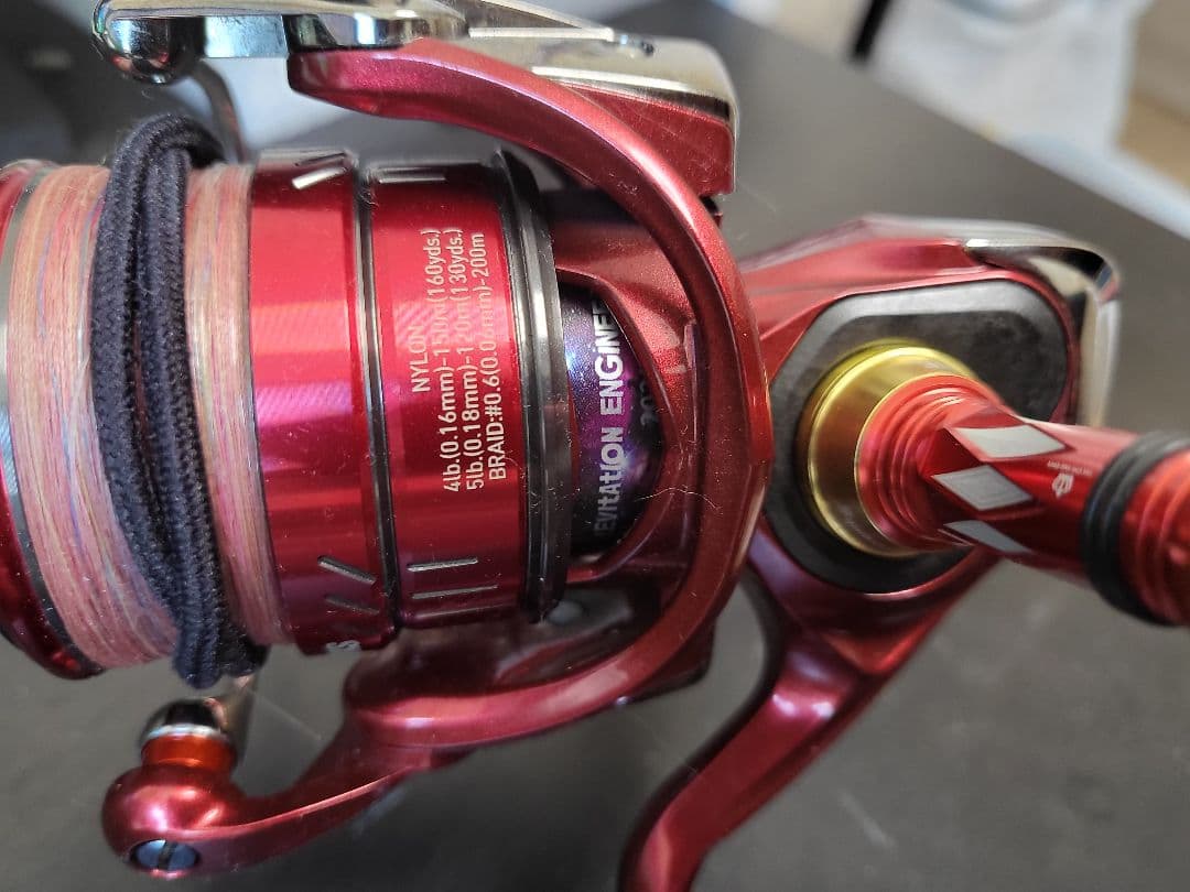 ダイワ　SALAMANDURA AIR FC LT2500S-XH カスタム