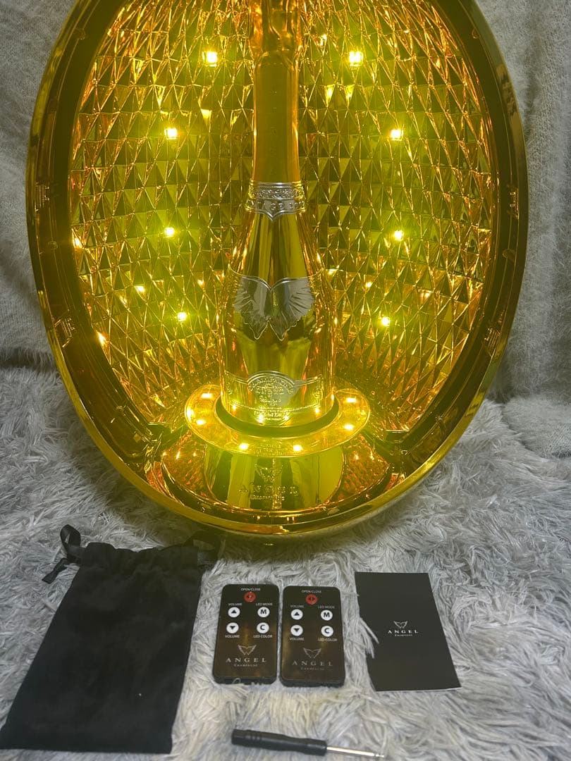 【新品未開封品】シャンパン エンジェル エッグ ゴールド ヴィンテージ 2008