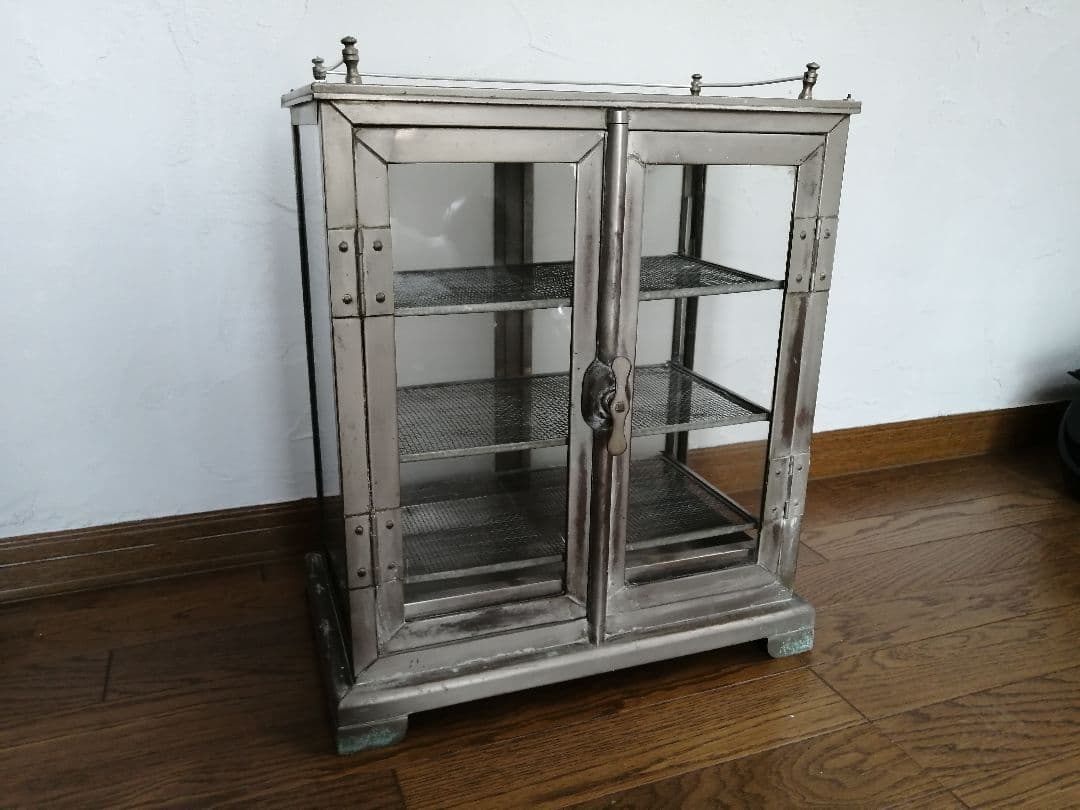 ビンテージ ガラスケース 消毒棚