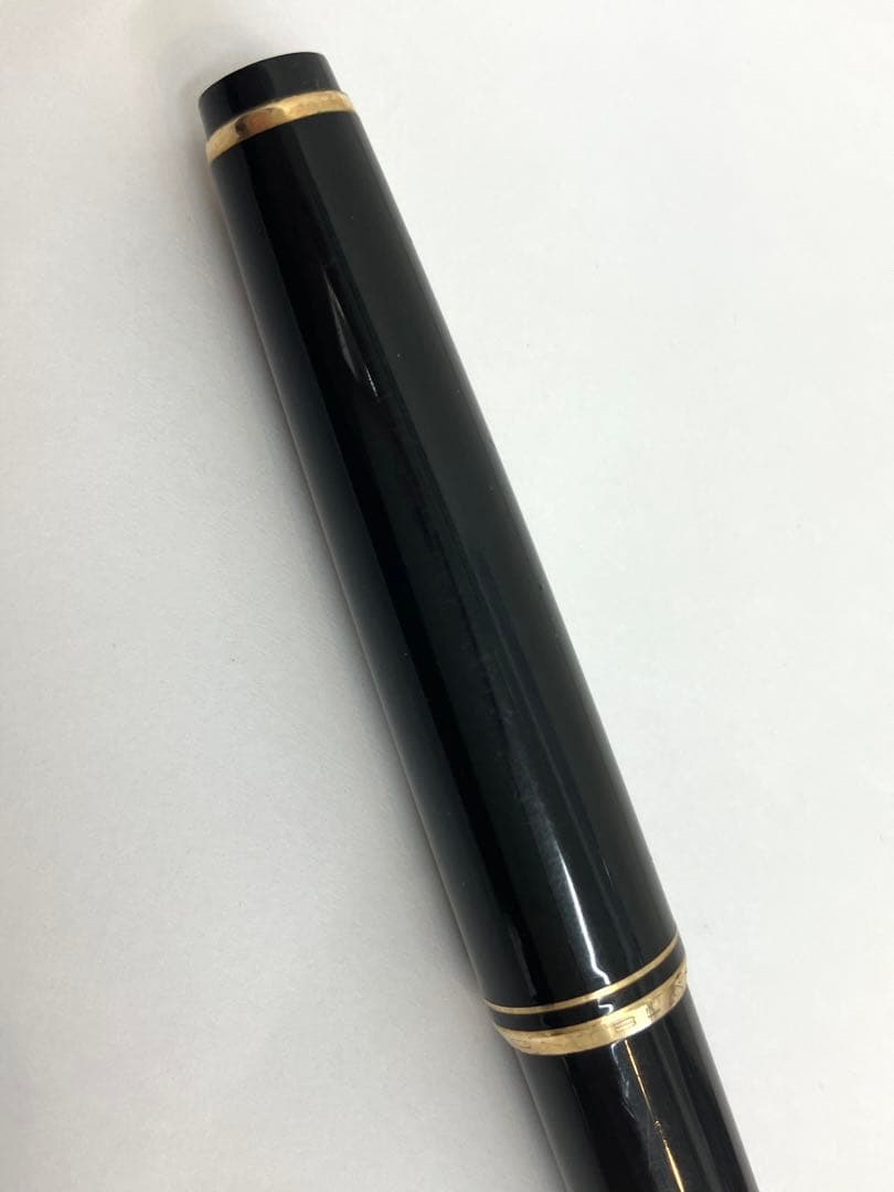 MONTBLANC 万年筆 NO 22 黒