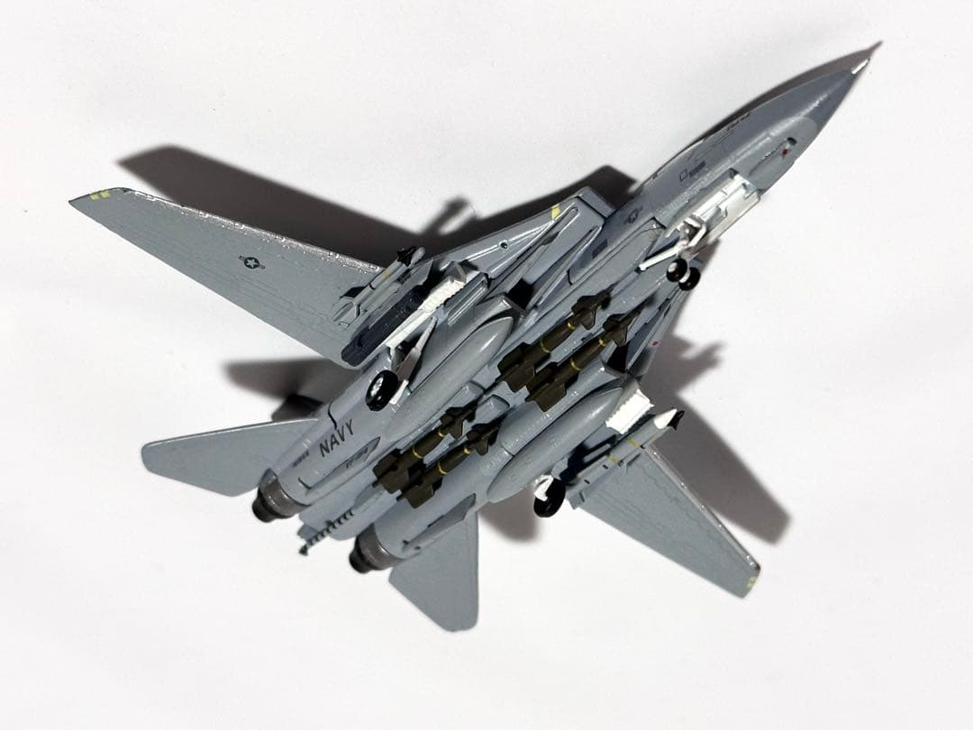 航空機・ヘリコプター GULLIVER 1/200 F-14 TOMCAT VF-154