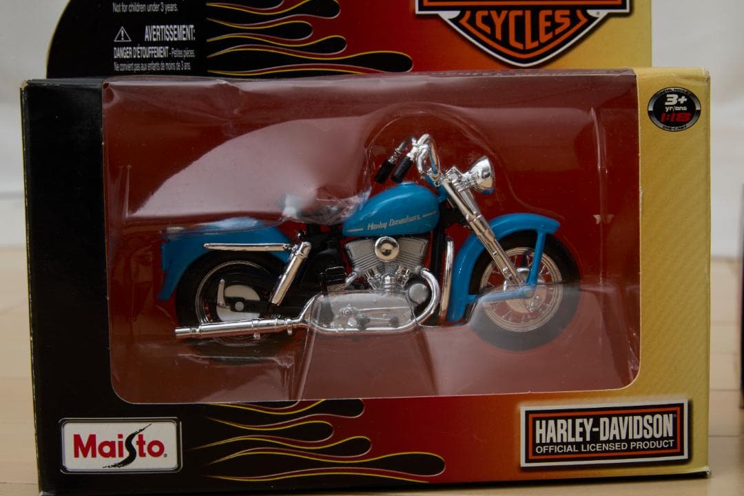 Maisto ハーレーダビッドソン　1:18レプリカ　２個セット