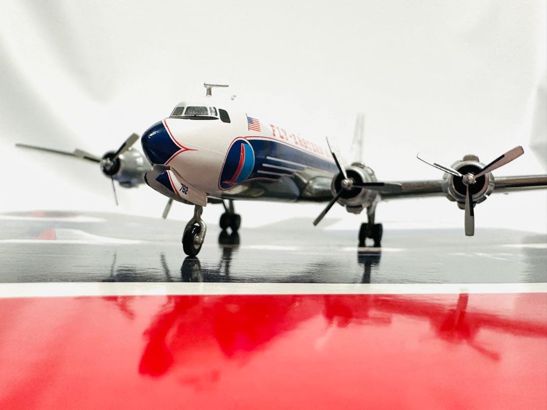 1/200 ダグラスDC-6B フライイースタン航空