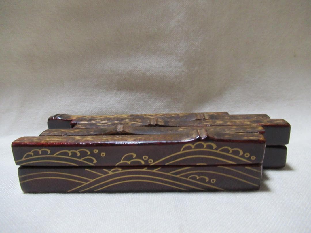 茶道具　筏香合　波蒔絵あり　川瀬表完造　共箱