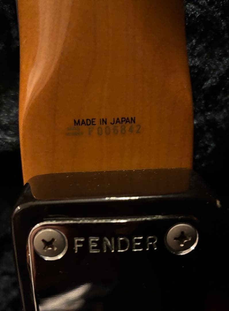 Fender Japan ジャズベース Fシリアル